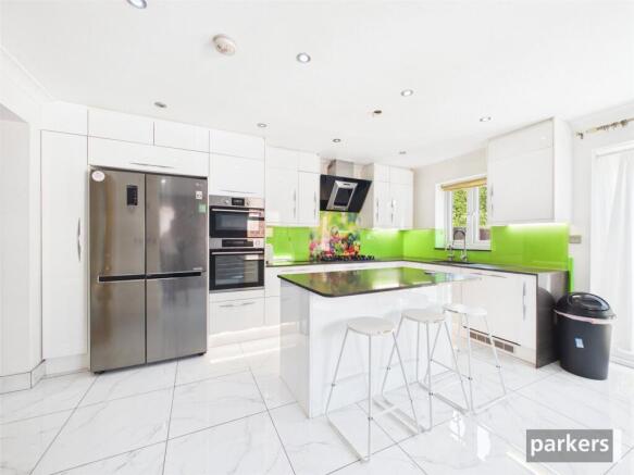 Radnor Road, Earley, Reading, Berkshire, RG6 photo 4