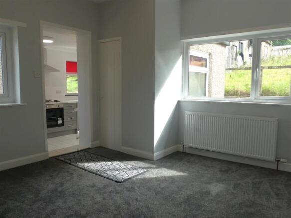 2 bed Detached Bungalow to rent Image 7