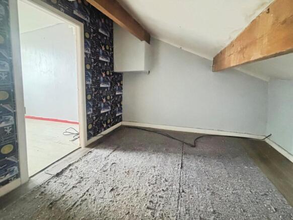 3 bed Terraced for sale Image 12
