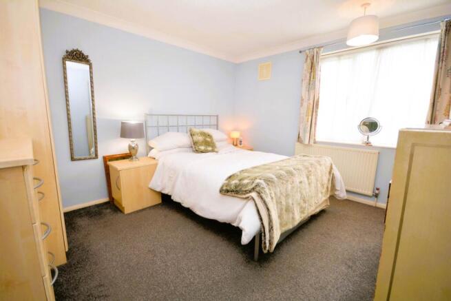 Pondwicks, Amersham photo 4