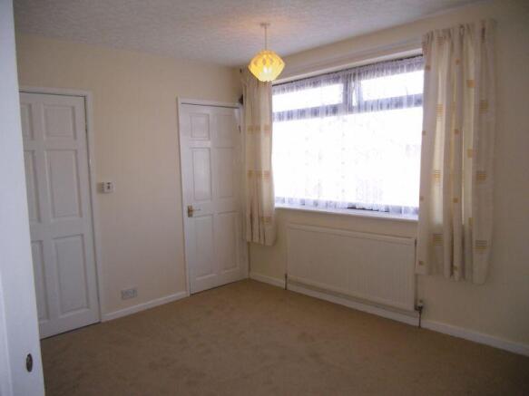 Bedroom 1 - 1