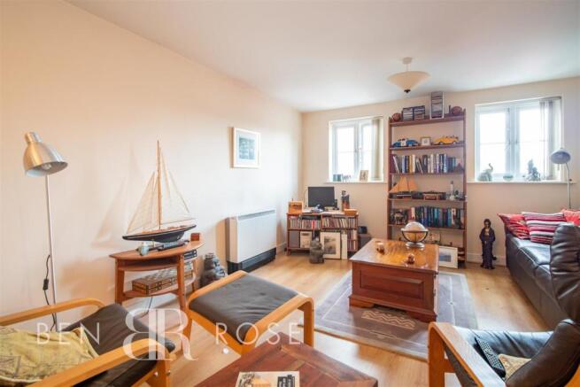 Lounge/Diner/Kitchen