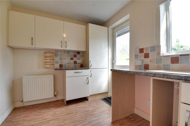 2 bed Semi-Detached for sale Image 3