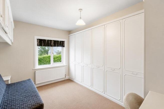 3 bed Semi-Detached for sale Image 9