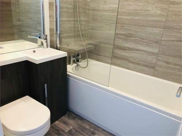 1 bed Terraced to rent Image 7
