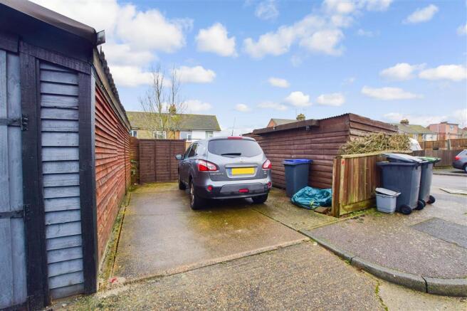 Driveway/Parking