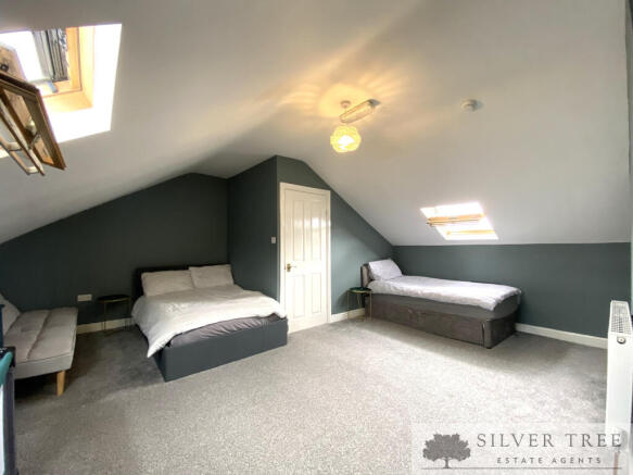 7 bed Terraced for sale Image 8