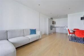 40, 16 Elder House, Quebec Way, London SE16 7ES