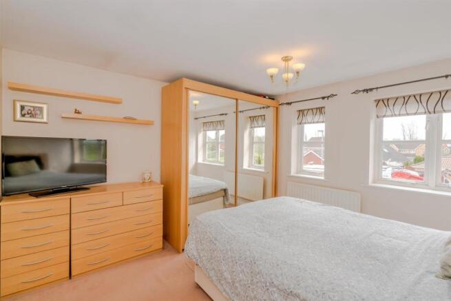 35 Beaumont Way Ws11