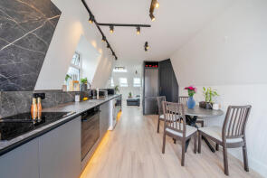 202, Mellison Road, London SW17 9AU