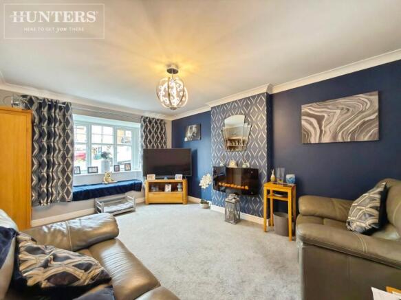 4 bed Detached for sale Image 7