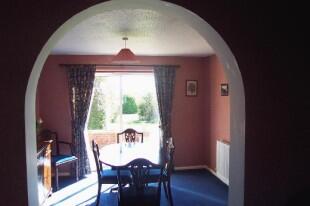 Arch to Dining Room