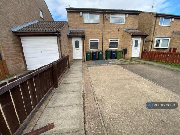 Private Drive/Parking Space 