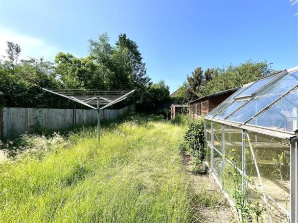 Garden 3.jpg