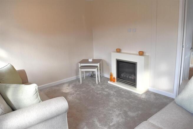 2 bed Park Home for sale Image 7