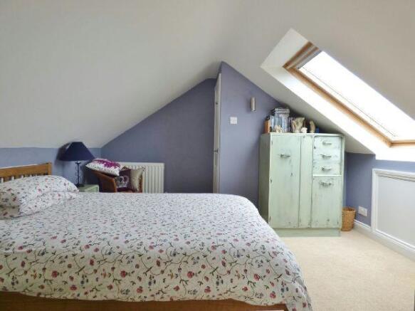 Bedroom 2i