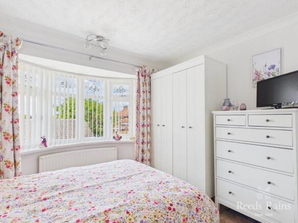 3 bed Semi-Detached for sale Image 8