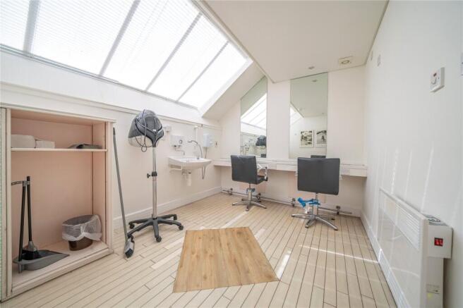 1 bed Apartment for sale Image 11