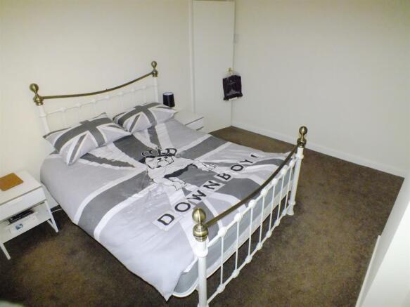 Master Bedroom1
