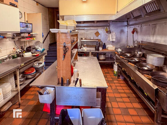 8b9b2213-6f7d-457...