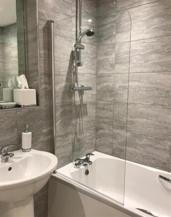 Bathroom.jpg