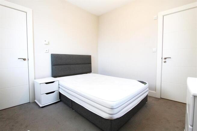1 bed Flat to rent Image 5
