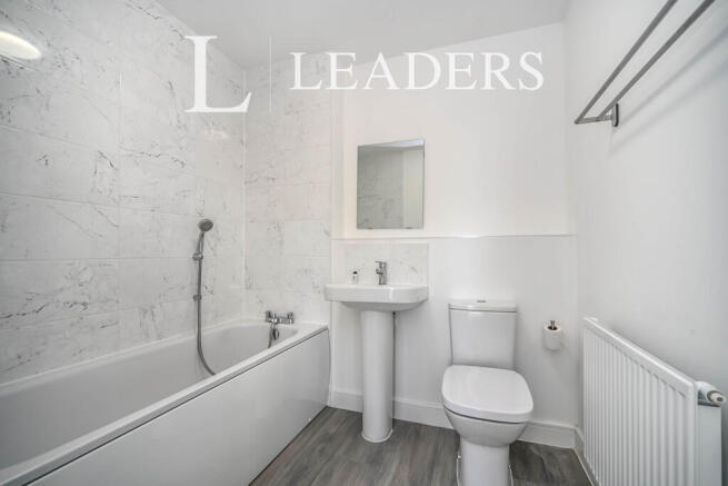 Flat 5, 75 Fisherswo