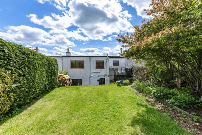 1 Chestnut Cottage Bowden 56.JPG
