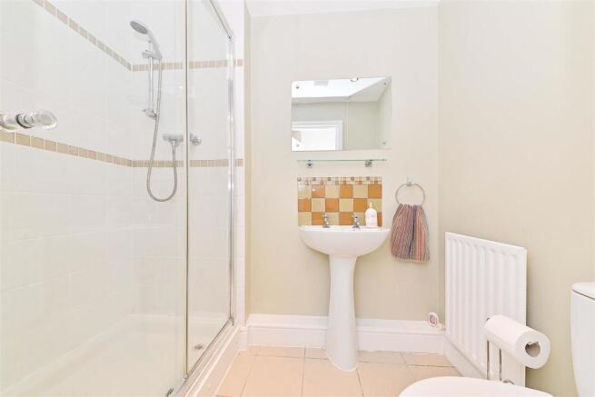 GF SHOWER.jpg