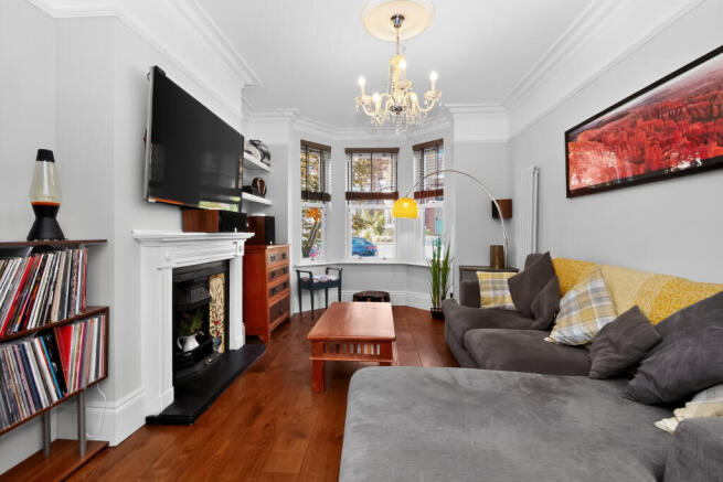 4 bed Terraced for sale Image 5