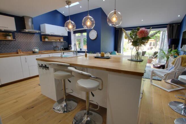 KITCHEN/DINER