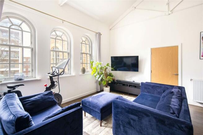 Living Room/Kitchen