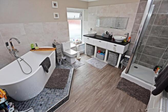 Beautiful refitted b