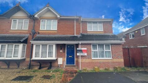 Camberley Walk, Locking Castle