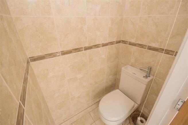 CLOAKROOM/WC