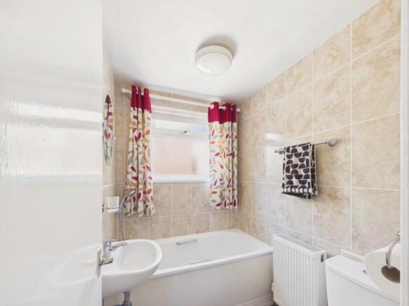 2 bed Terraced for sale Image 10