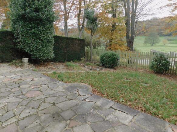 Photo 12
