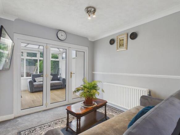 3 bed Semi-Detached for sale Image 12