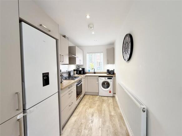 Gamekeeper Way, Verwood, Dorset, BH31 photo 3