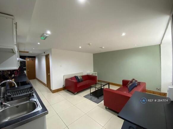 Kitchen Lounge Area