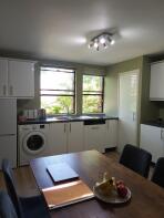 37, Greatfield Close, London N19 5UE