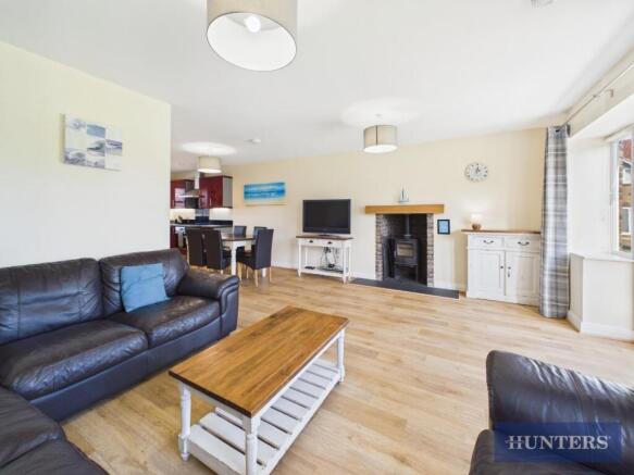3 bed Detached for sale Image 11