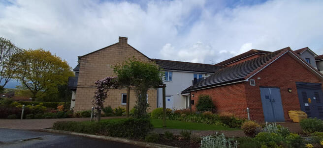1 bed Flat for sale Image 9