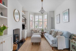 39, Agraria Road, Guildford GU2 4LF