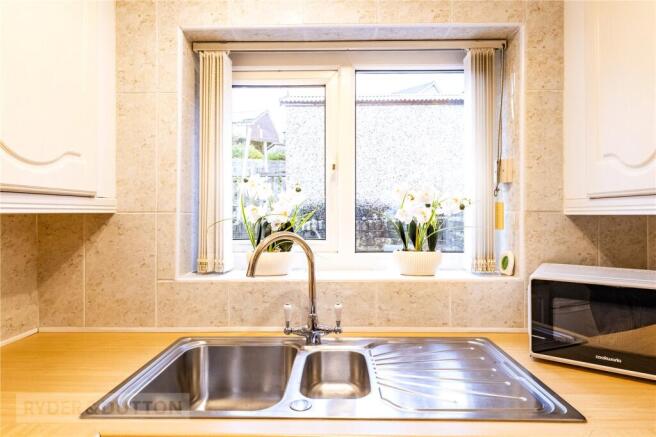 2 bed Apartment for sale Image 7