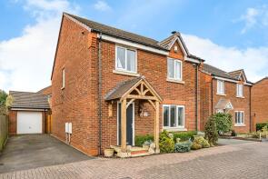 16, Taper Close, Kingswinford DY6 7LW