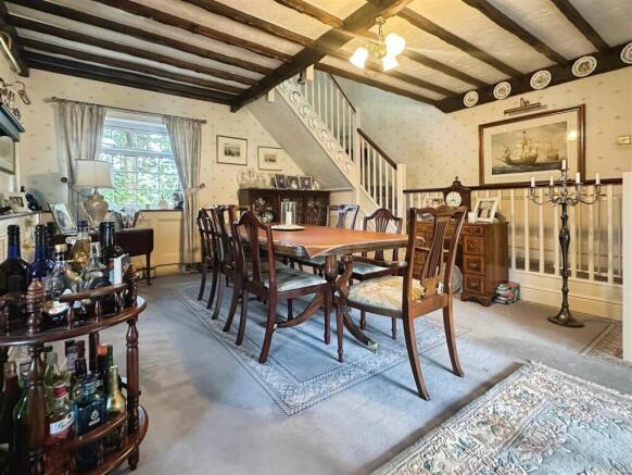 Dining Room.JPG