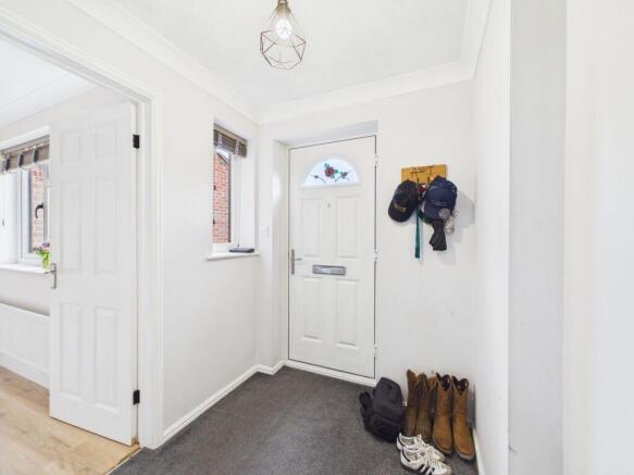 3 bed Semi-Detached for sale Image 5