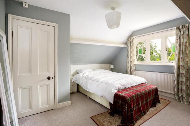 Bed 1