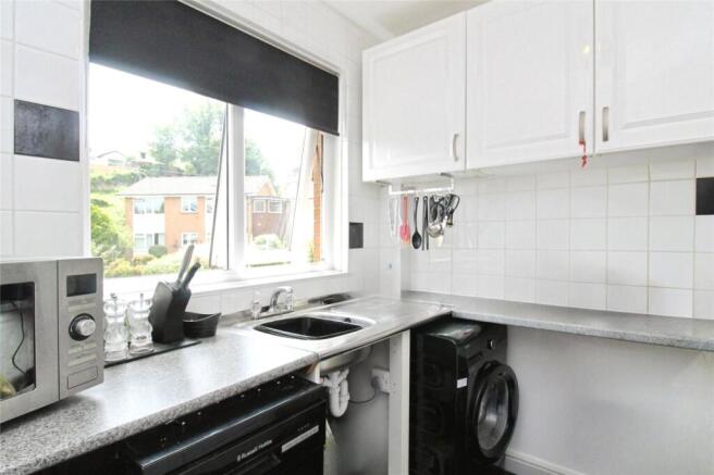 Broadgate Crescent, Kingskerswell, Newton Abbot, Devon, TQ12 photo 4